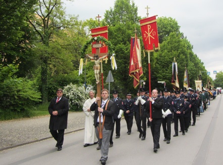 Prozession durch beide Pfarreien